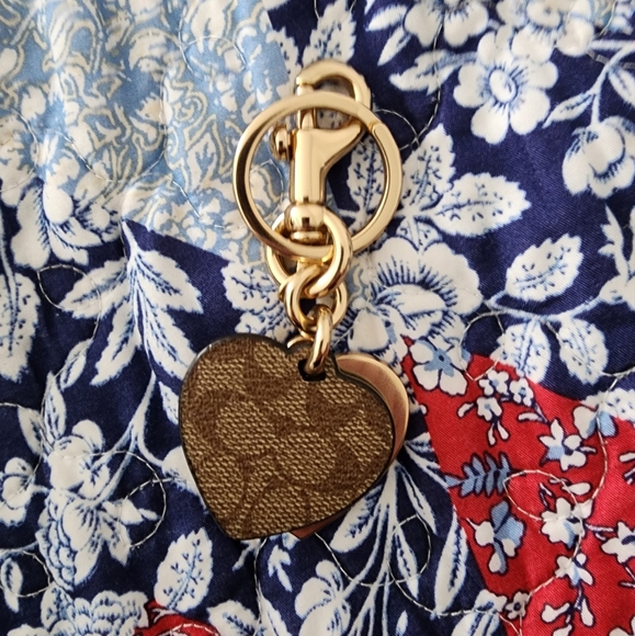 Coach Signature Hearts Key Ring & Bag Charm - Picture 2 of 2